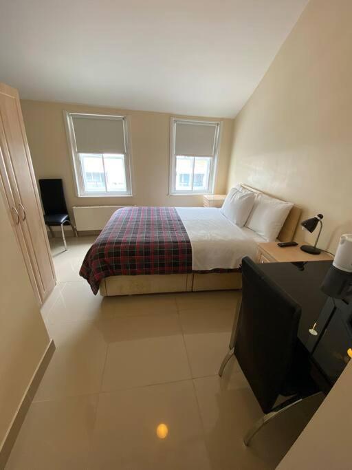 Studio To Let In Covent Garden With Kitchen Londres Exterior foto