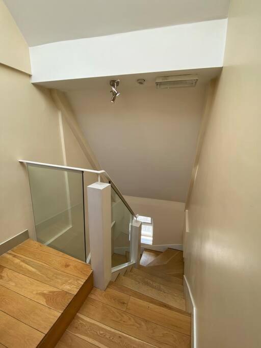 Studio To Let In Covent Garden With Kitchen Londres Exterior foto
